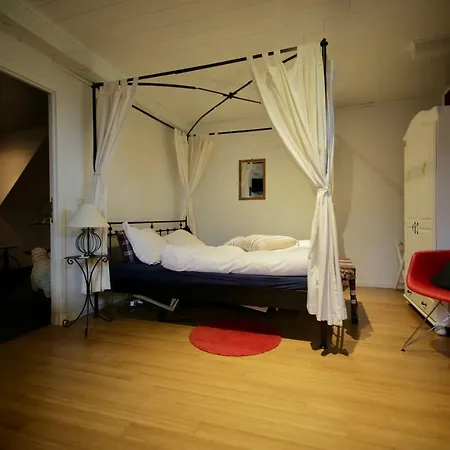 Barsy 34 Πανσιόν